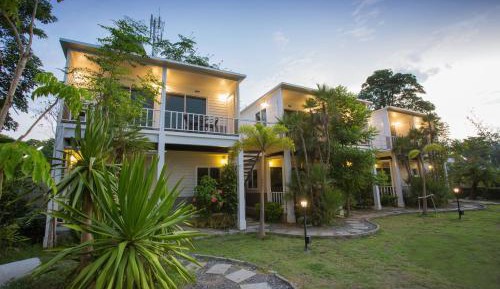 Deluxe Double Room with Garden View