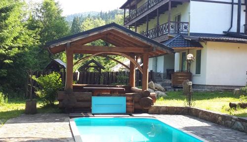 Superior Chalet