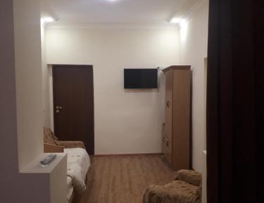 Basic Triple Room