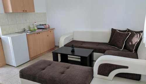One-Bedroom Bungalow