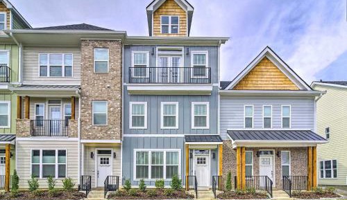 Three-Bedroom Townhouse