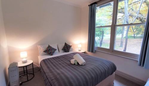 One-Bedroom Apartment - 4