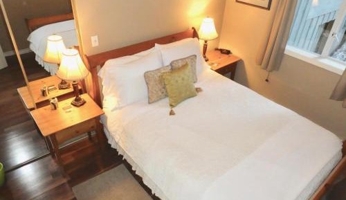 Queen Suite