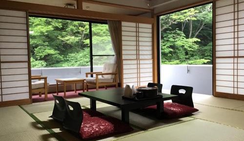 Japanese-Style Superior Corner Room