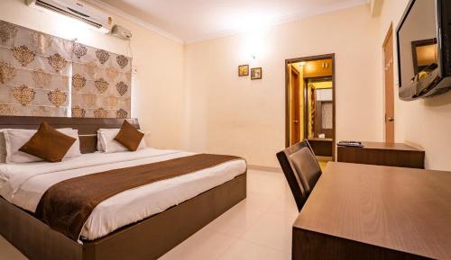 Two-Bedroom Deluxe Apartment