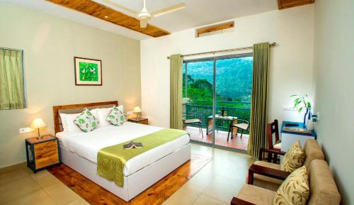Deluxe Double Room with Balcony
