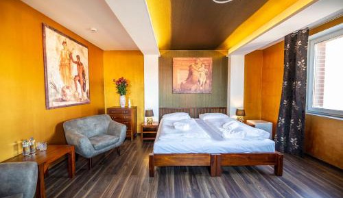 King Room with Private Beer Spa Access