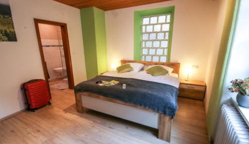 Large Double Room