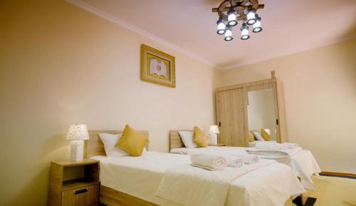Twin Room with Bath