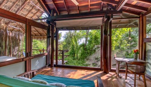 Forest View Bungalow with Plunge Pool