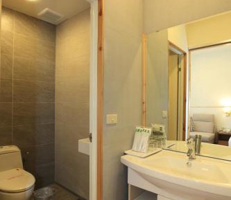 One-Bedroom Chalet