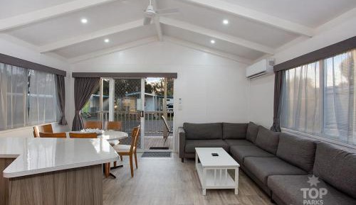 Three-Bedroom Villa - No Pets