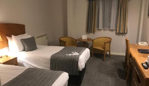 Standard Twin Room