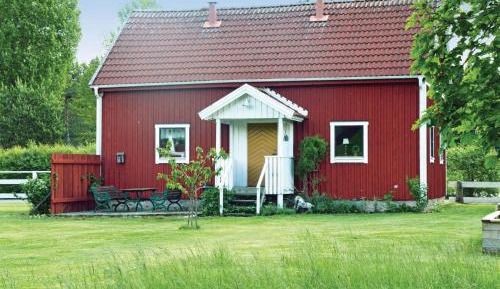 Two-Bedroom Holiday Home
