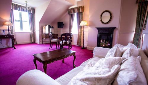 Junior Suite with Garden View