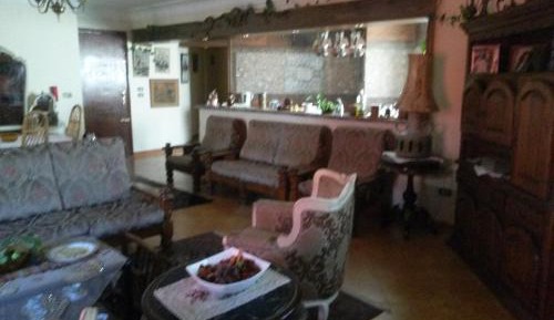 Deluxe Double Room (2 Adults + 1 Child) with Shared Bathroom