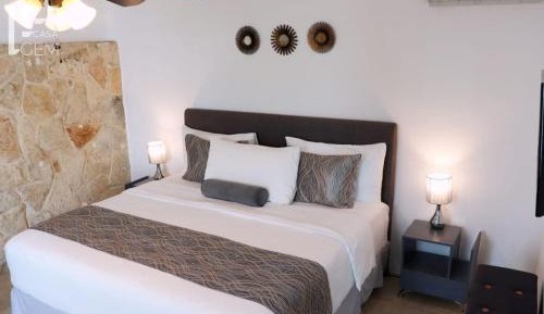 Double or Twin Room with Pool View