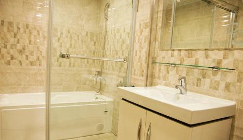 Quadruple Room with Bath