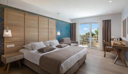 Superior Double or Twin Room with Balcony