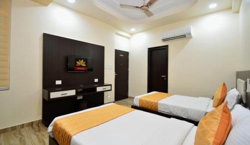 Standard Twin Room