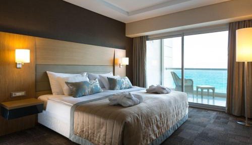 Suite with Sea View