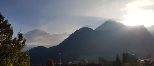 Apartment with Mountain View