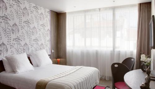 Superior Double Room with City View