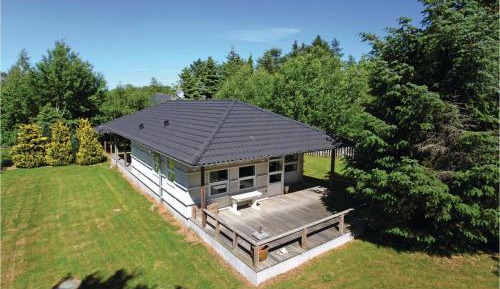 Two-Bedroom Holiday Home