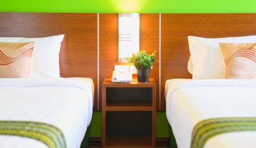 Deluxe, 2 Twin Beds, Non-Smoking, City View