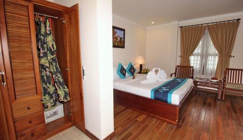 Deluxe Double or Twin Room