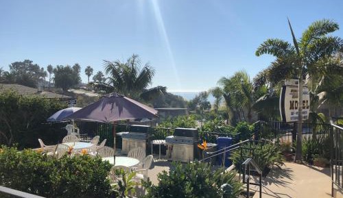 Deluxe Triple Room with Sea View