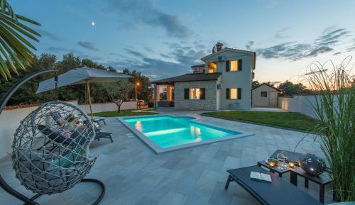 Villa with Private Pool