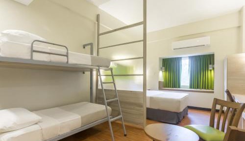 Two-Bedroom Queen Suite - Non-Smoking