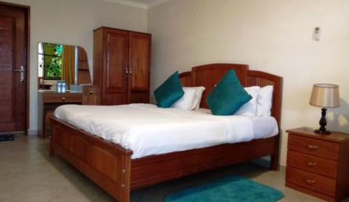 Double Room with Spa Bath