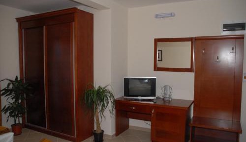 Double or Twin Studio
