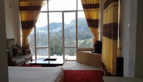 Junior Suite with Mountain View