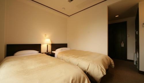 Standard Twin Room - Non-Smoking