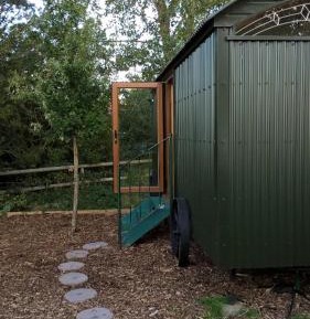 Hut