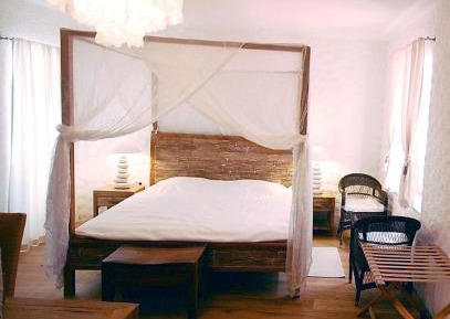 Double Room with Terrace and Extra Bed