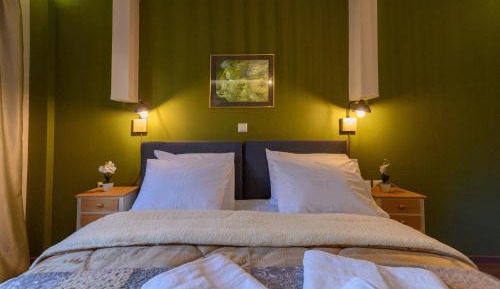 Economy Double or Twin Room