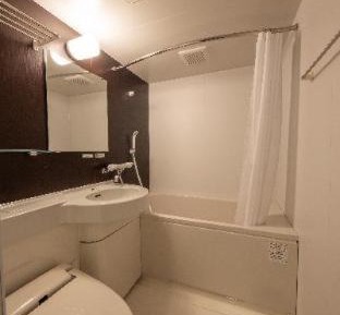Single Room - Non-Smoking - With Smoking Area on the Floor