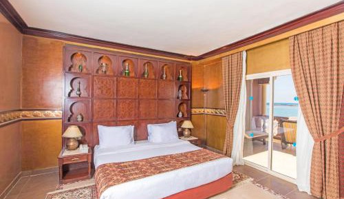 Executive Suite with Sea View