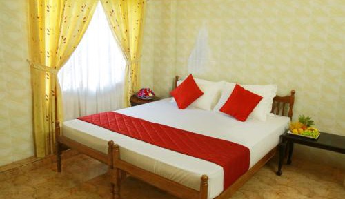 Deluxe Room - AC