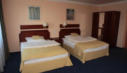 Standard Suite