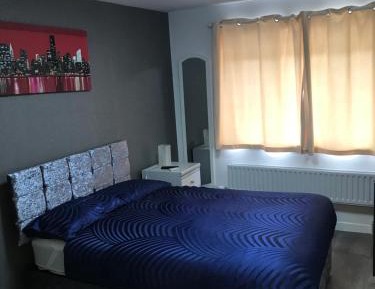 Double Room with Shared Bathroom