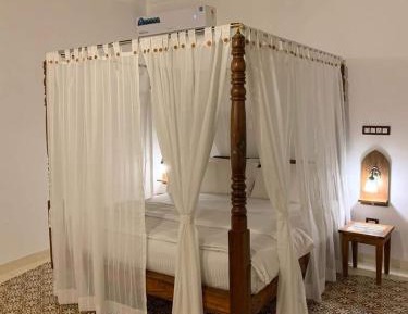 Deluxe King Suite