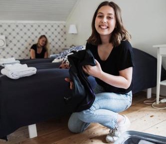 Twin Room with Shared Bathroom