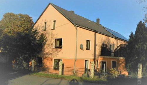 Apartment with Garden View