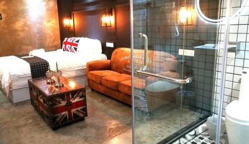 Cozy Deluxe Room