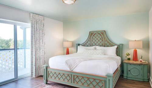 One-Bedroom Suite